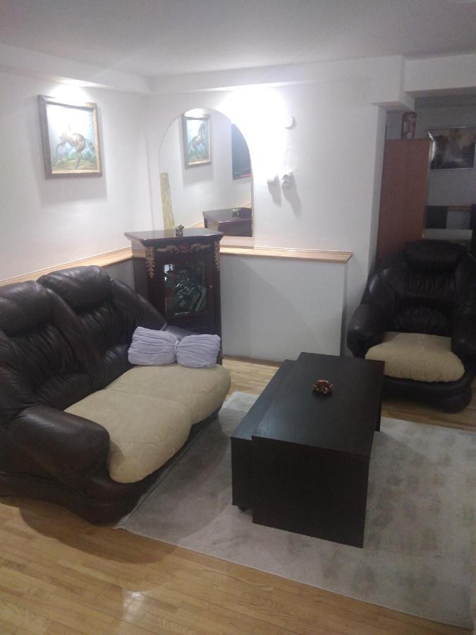 Goksi Apartment 苏博蒂察 外观 照片